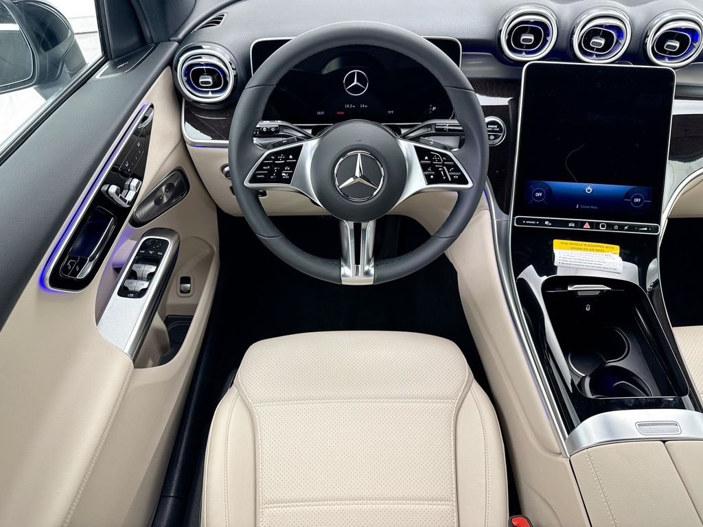 New 2026 Black Mercedes-Benz GLC 300 image 10