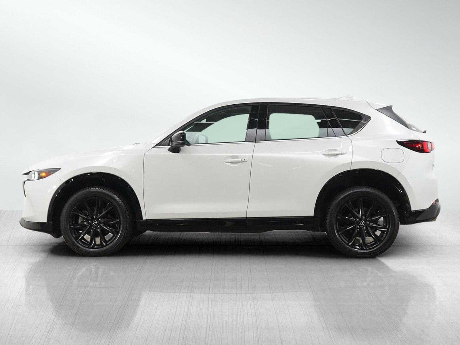 Used 2024 Mazda CX-5 Carbon Turbo with VIN JM3KFBAY2R0403084 for sale in Burnsville, Minnesota