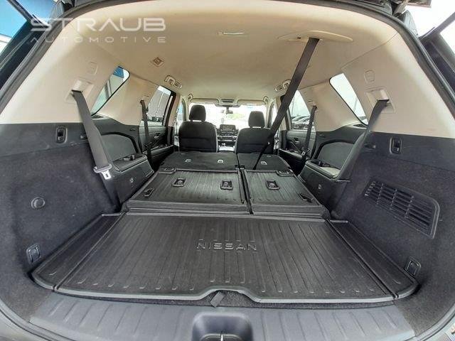 Used 2022 Gun Metallic Nissan SV image 51