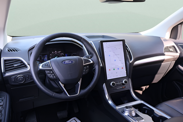 Used 2022 White Ford Titanium image 12