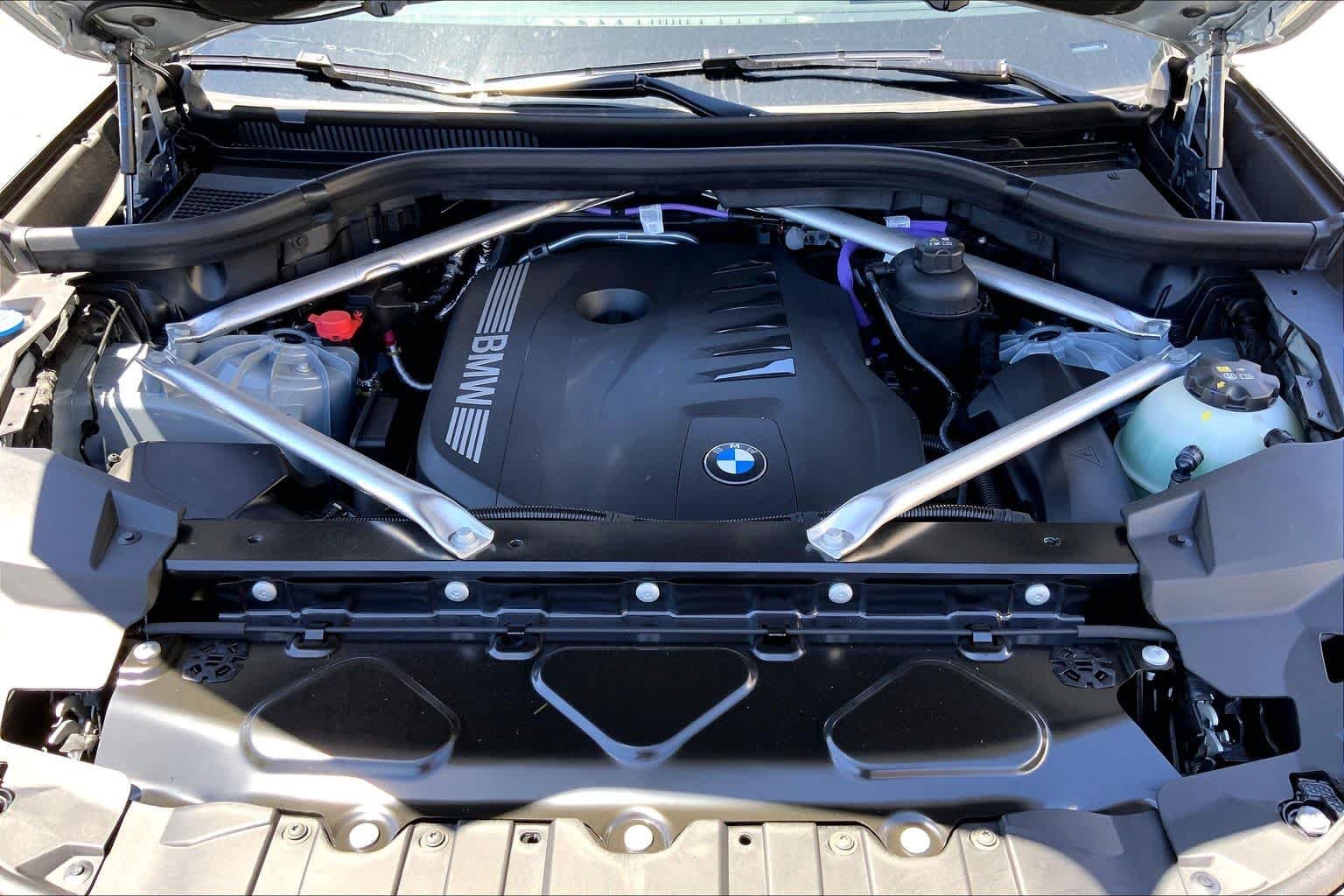 New 2026 Brooklyn Grey Metallic BMW xDrive40i image 16