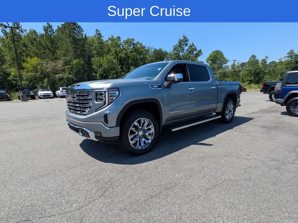 Used 2025 Silver GMC Denali image 8