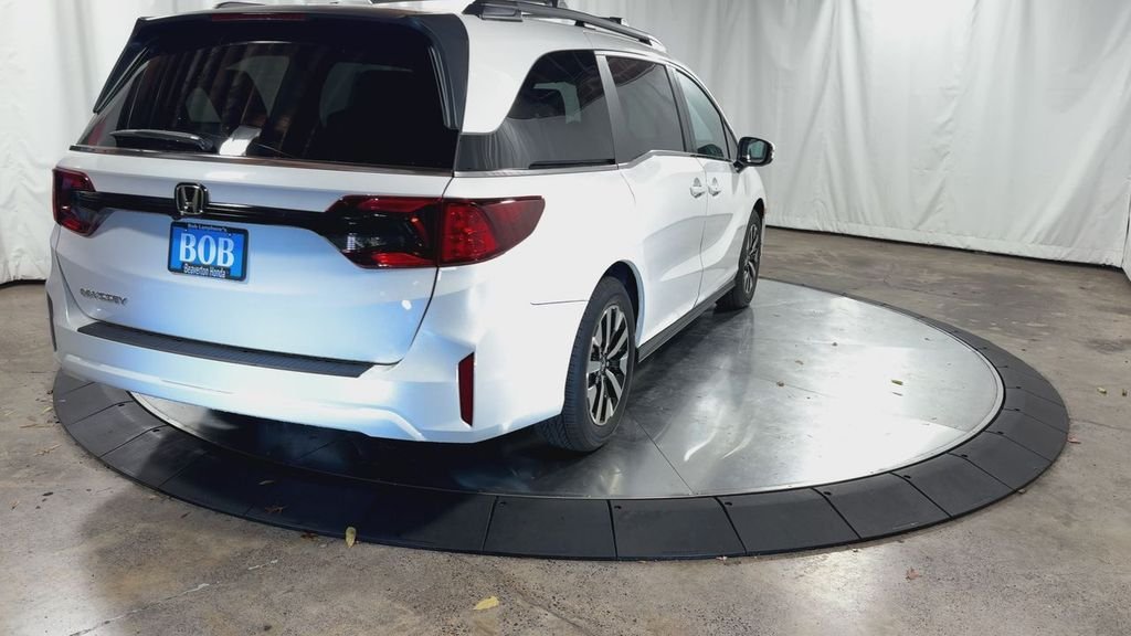 2026 Honda Odyssey EX-L - Photo 8