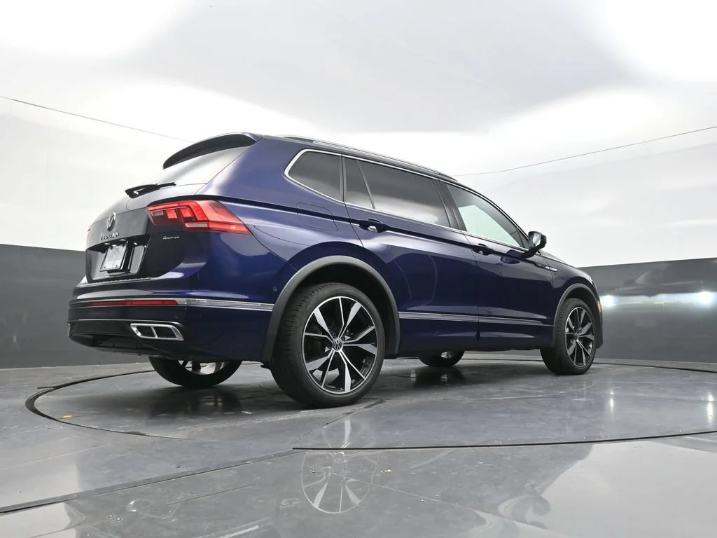 Used 2023 Blue Volkswagen 2.0T SEL R-Line image 30