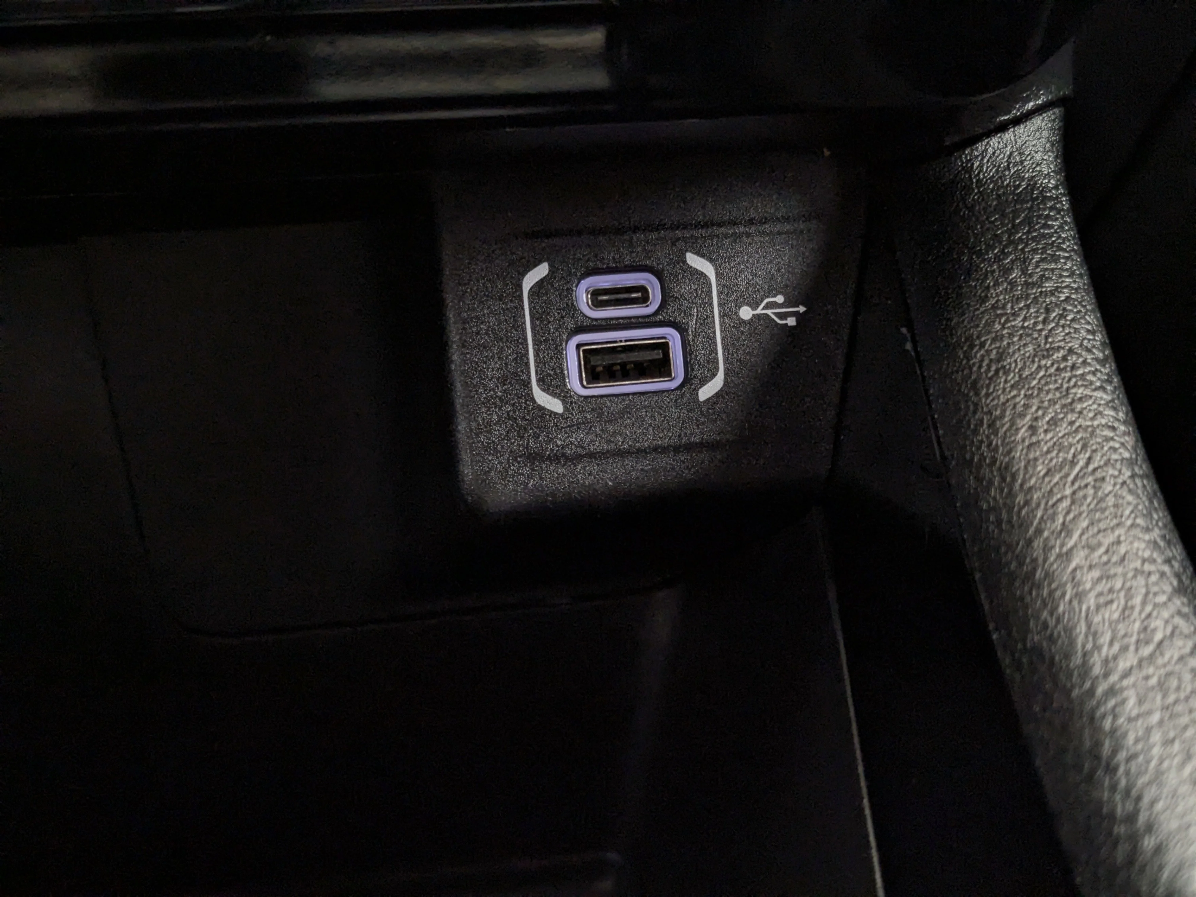 Used 2024 Black Jeep Trailhawk - Sun & Sound Group - Dual Pane Sunroof - Leather - NAV & More image 21