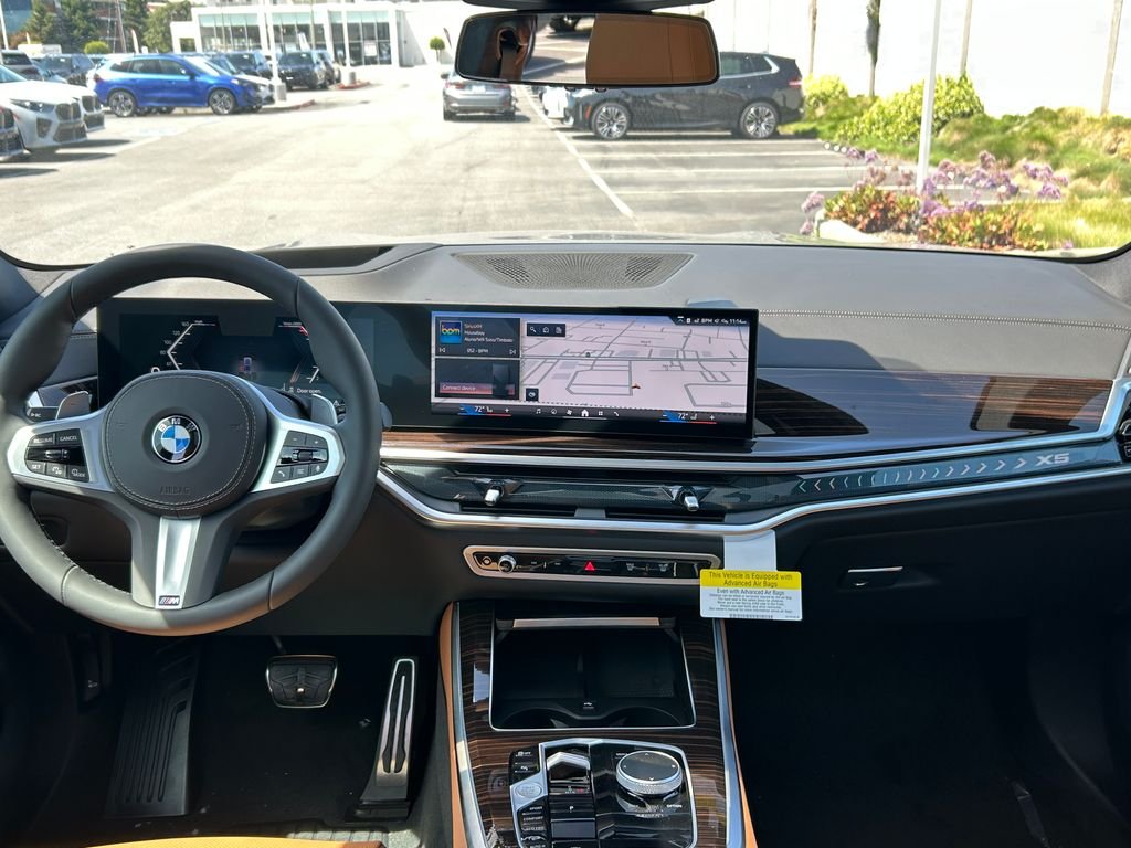 New 2026 Skyscraper Grey Metallic BMW xDrive40i image 34