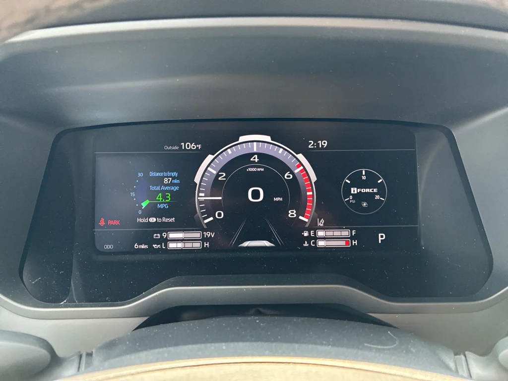 2026 Toyota Tundra Limited - Photo 31