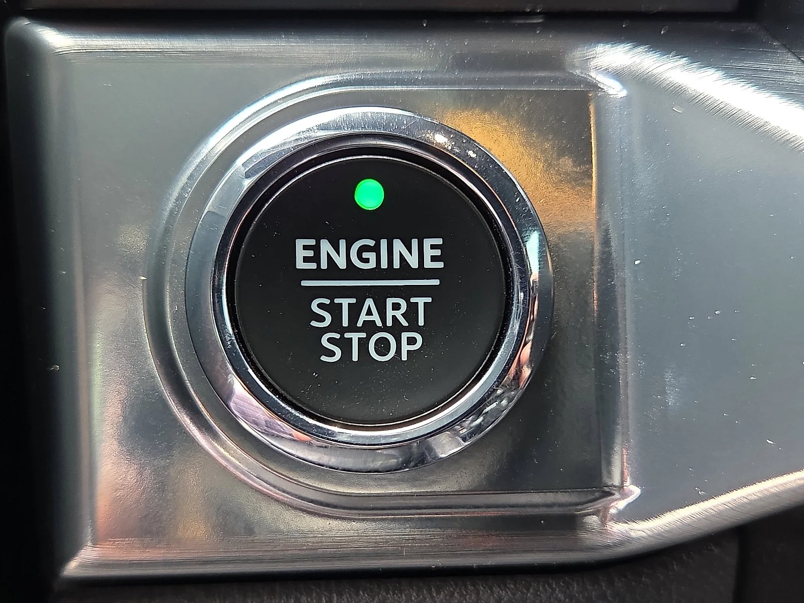 Used 2021 Carbonized Gray Metallic Ford LARIAT image 20