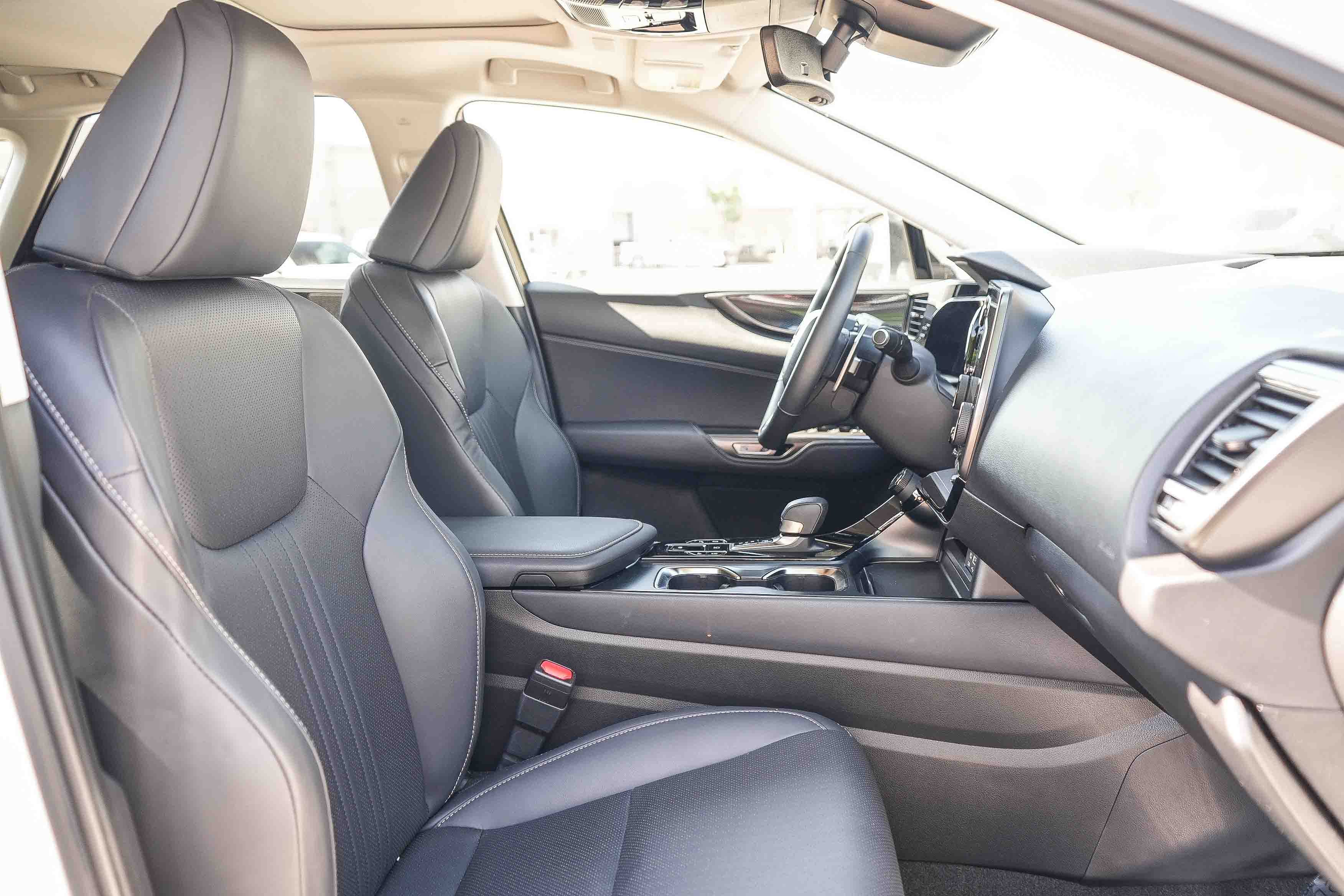Used 2024 EMINENT WHITE PEA Lexus NX 350 image 16