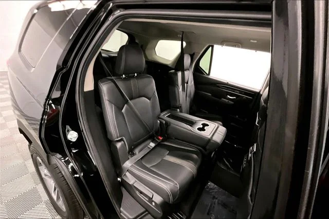 Used 2025 Crystal Black Pearl Honda EX-L image 24