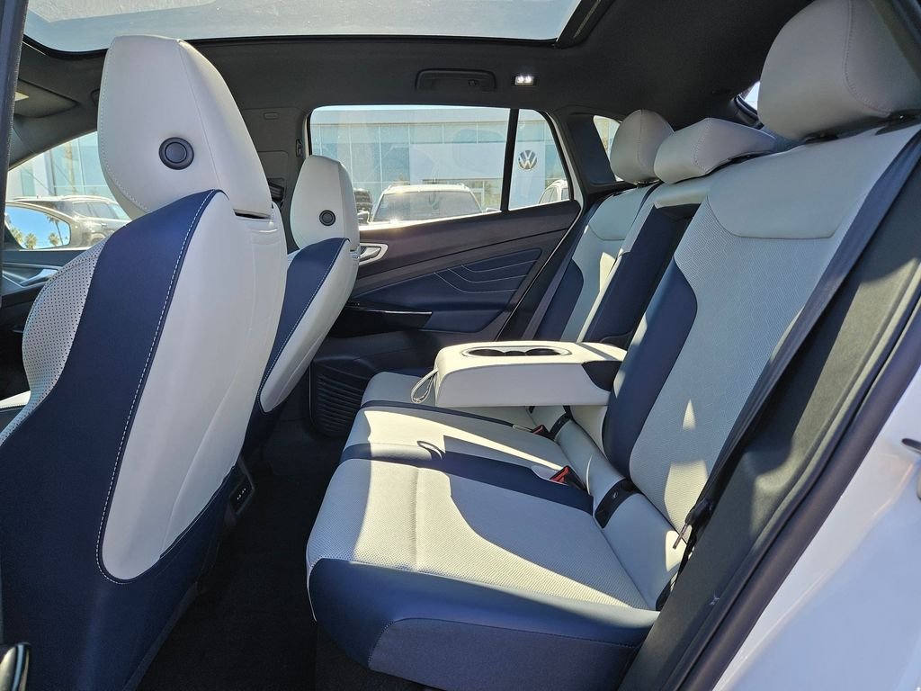 New 2026 White/off-white Volkswagen Pro S image 18