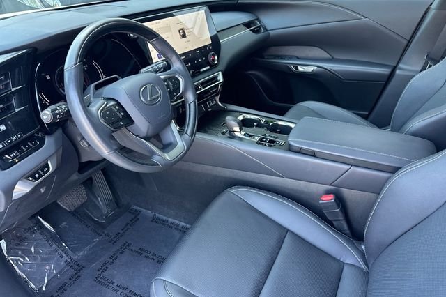 Used 2024 White Lexus 350 Premium Plus image 11