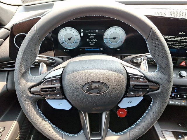 New 2026 White Hyundai Base image 15