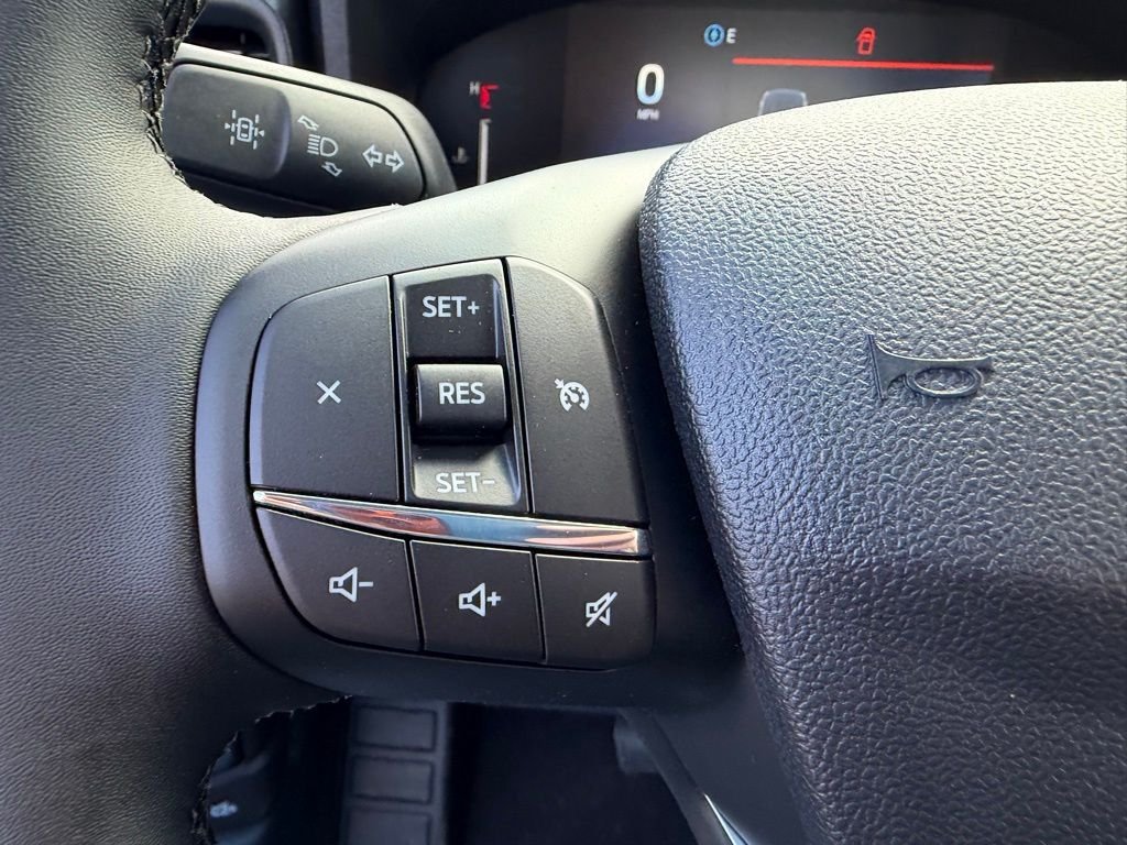 New 2026 Oxford White Ford XLT image 23