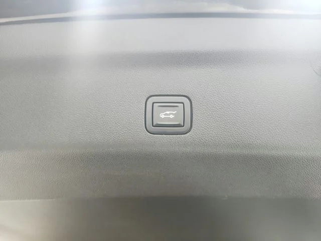Used 2021 Black Chevrolet LT image 48