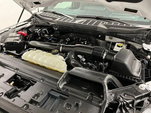 Used 2025 White Ford Lariat image 63