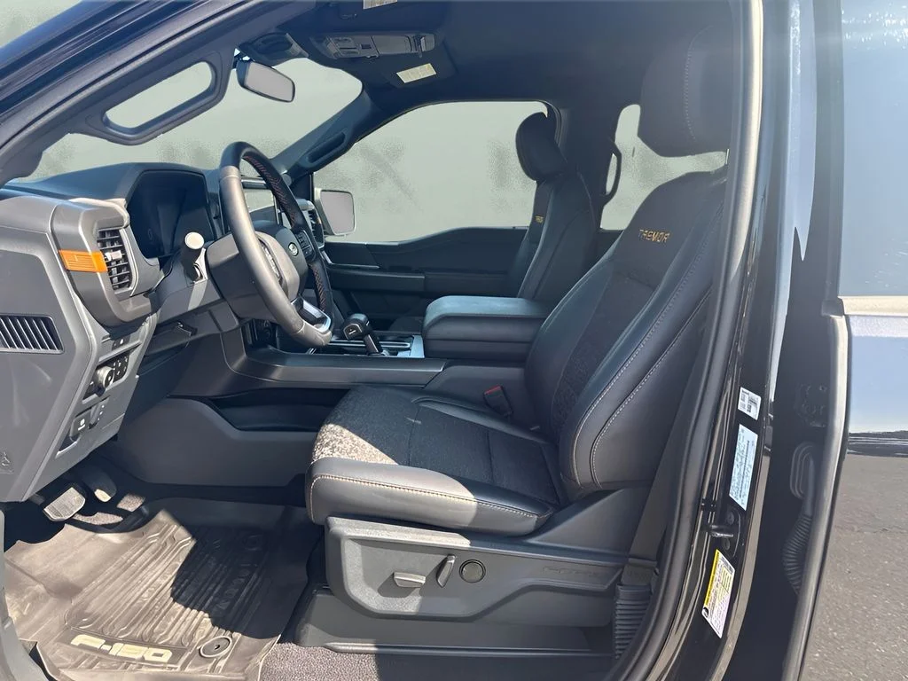 Used 2025 Black Ford Tremor image 9