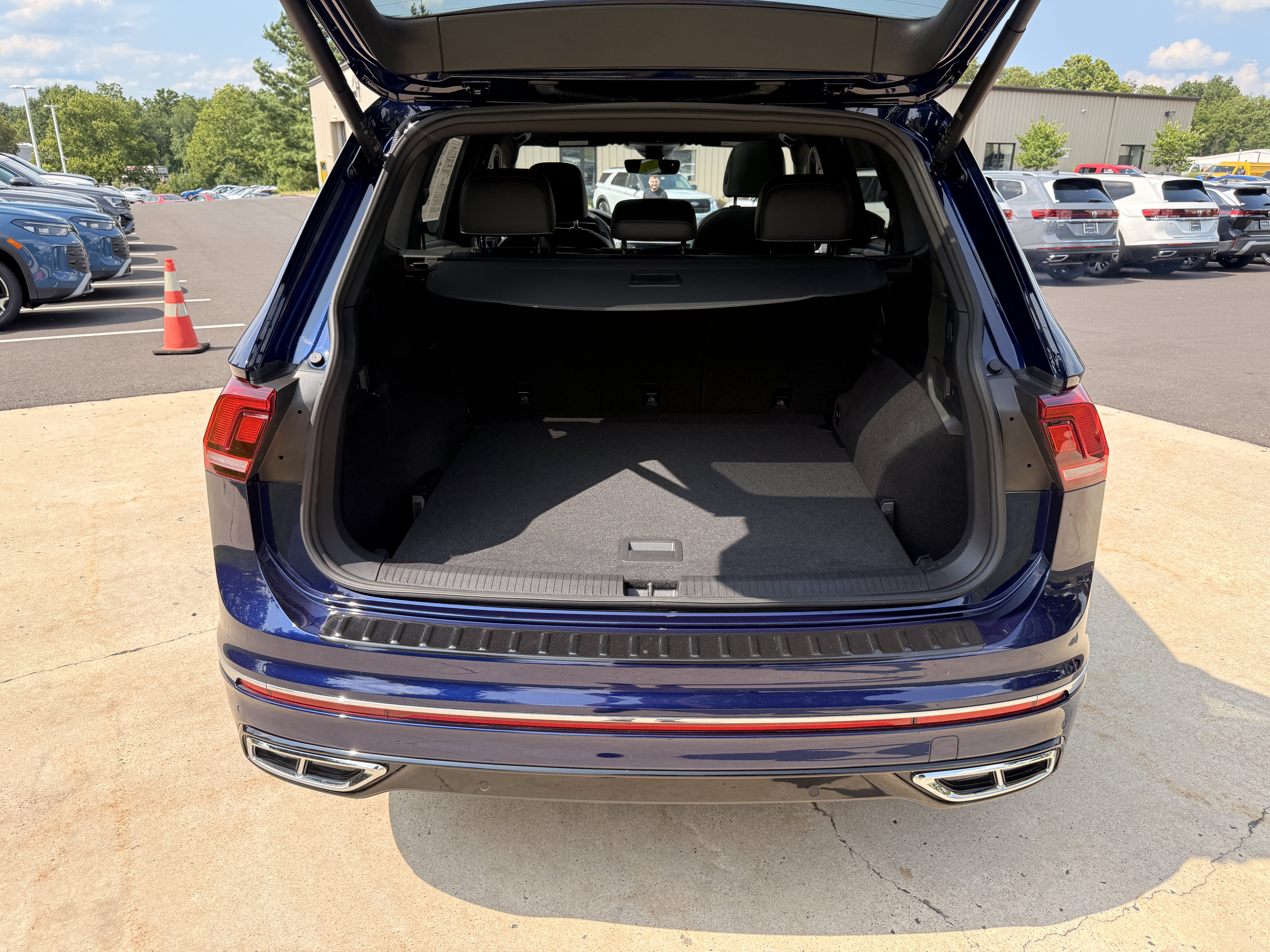 Used 2024 Blue Volkswagen SEL R-Line image 16