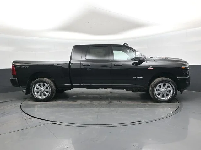 New 2026 Diamond Black Crystal Pearl-Coat Exterior Paint RAM Laramie image 2