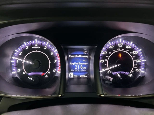Used 2017 Black Toyota XLE image 12