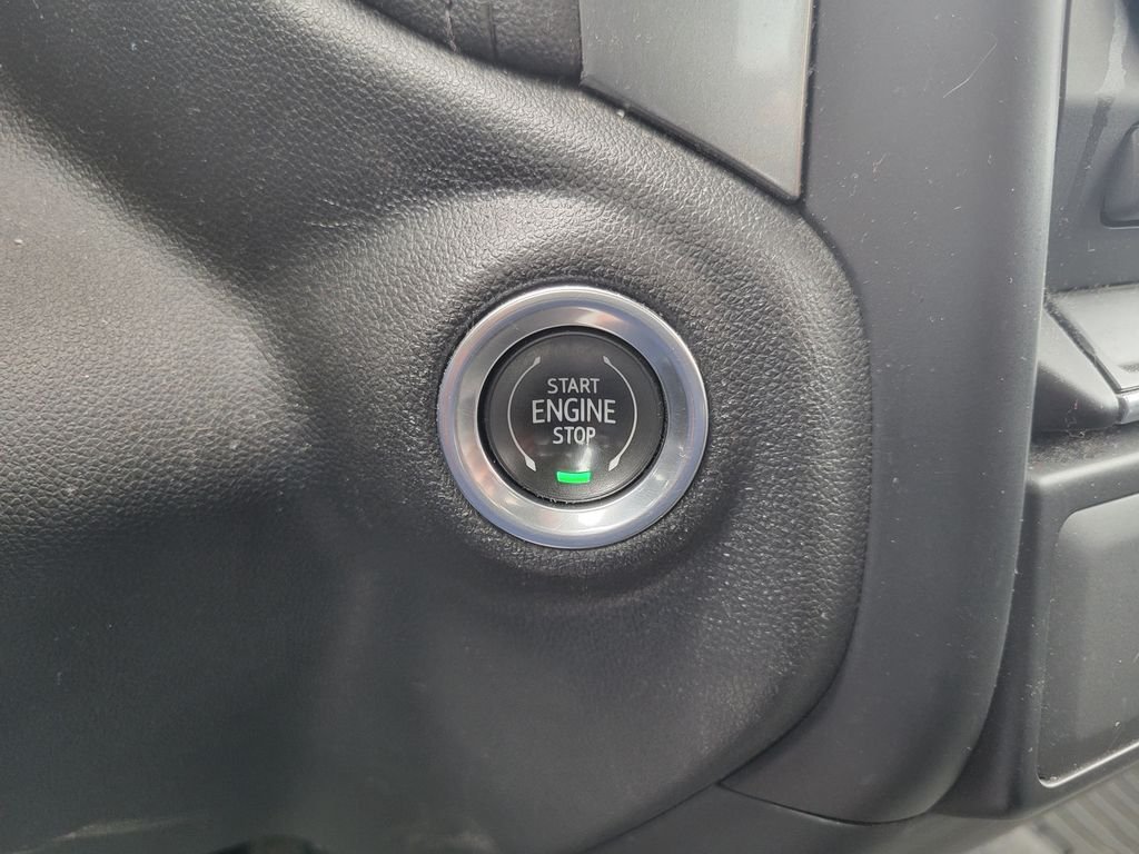 Used 2022 Summit White Chevrolet LT image 20