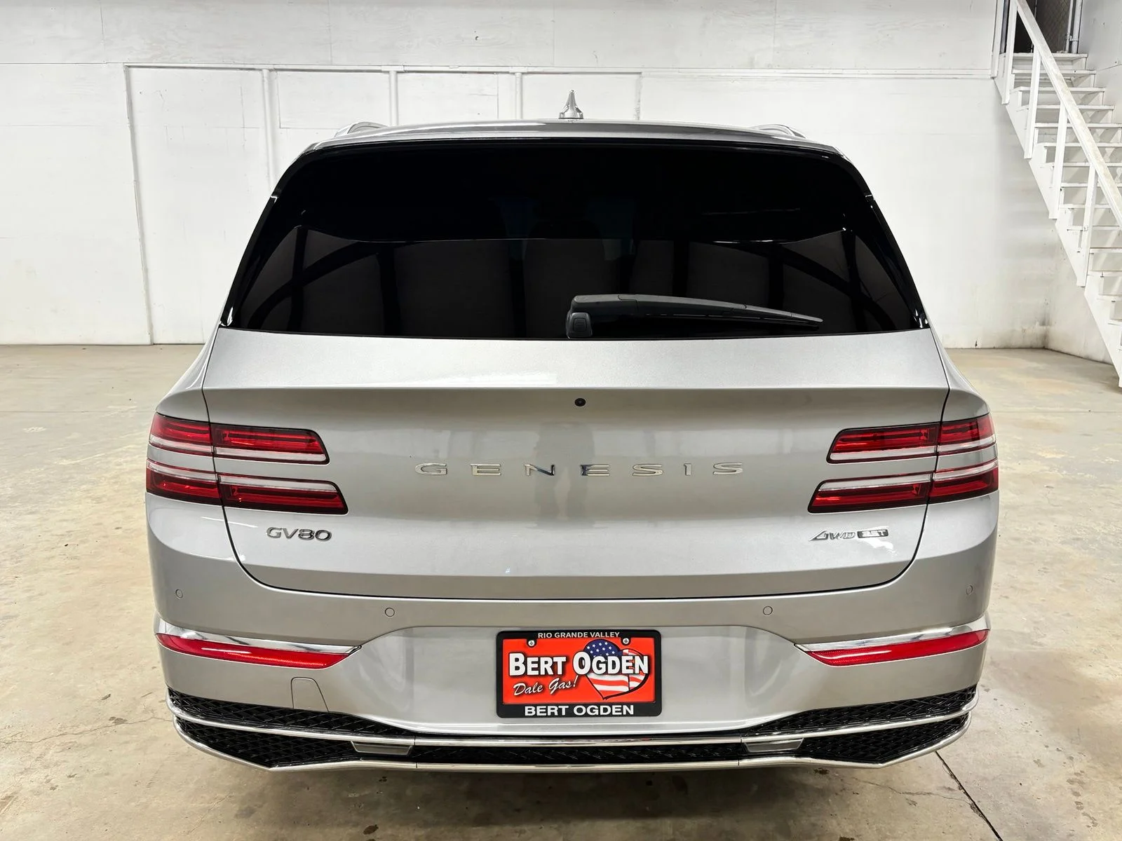 Used 2025 Silver Genesis 3.5T Advanced image 6