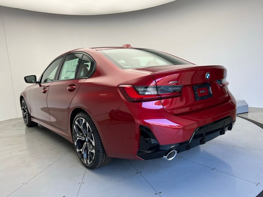 2026 Bmw 330i xDrive Sedan photo 4