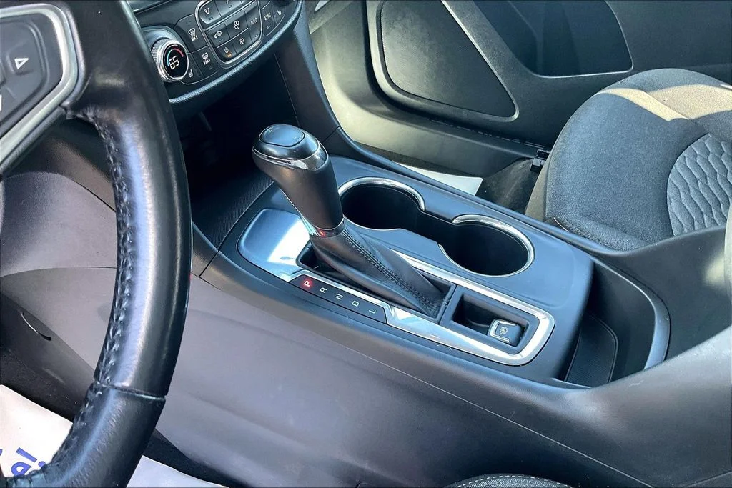 Used 2019 Black Chevrolet LT image 17