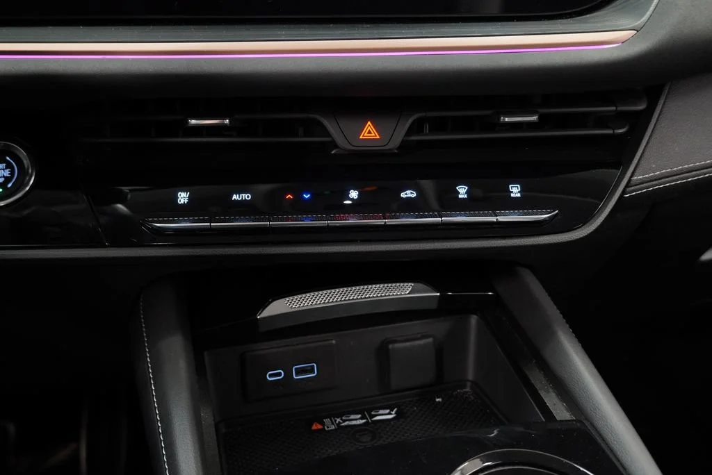 2025 Buick Envision Sport Touring - Photo 32
