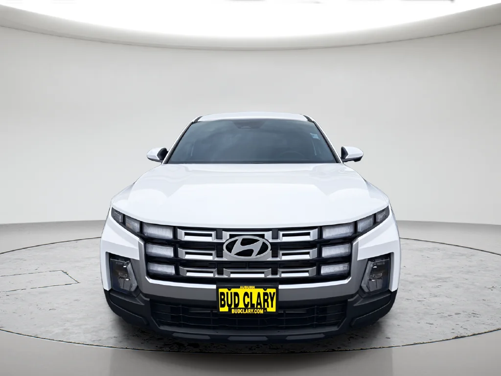 New 2026 White Hyundai SE image 2
