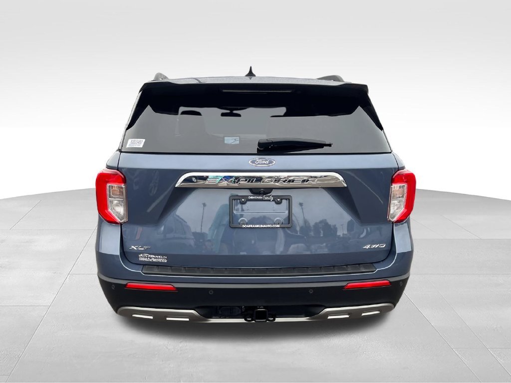 Used 2021 Blue Ford XLT image 4