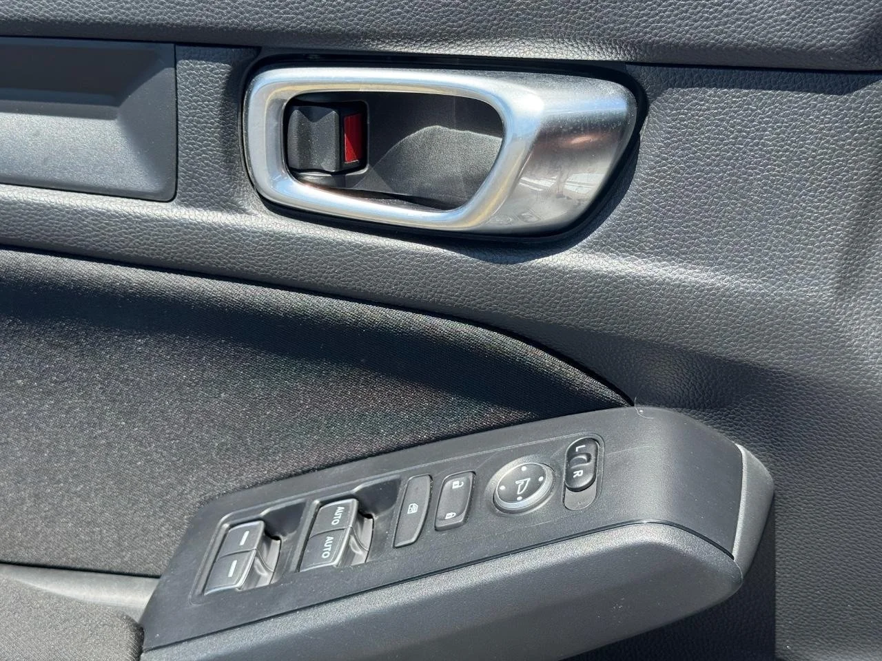 2023 Honda Civic Hatchback Sport - Photo 24