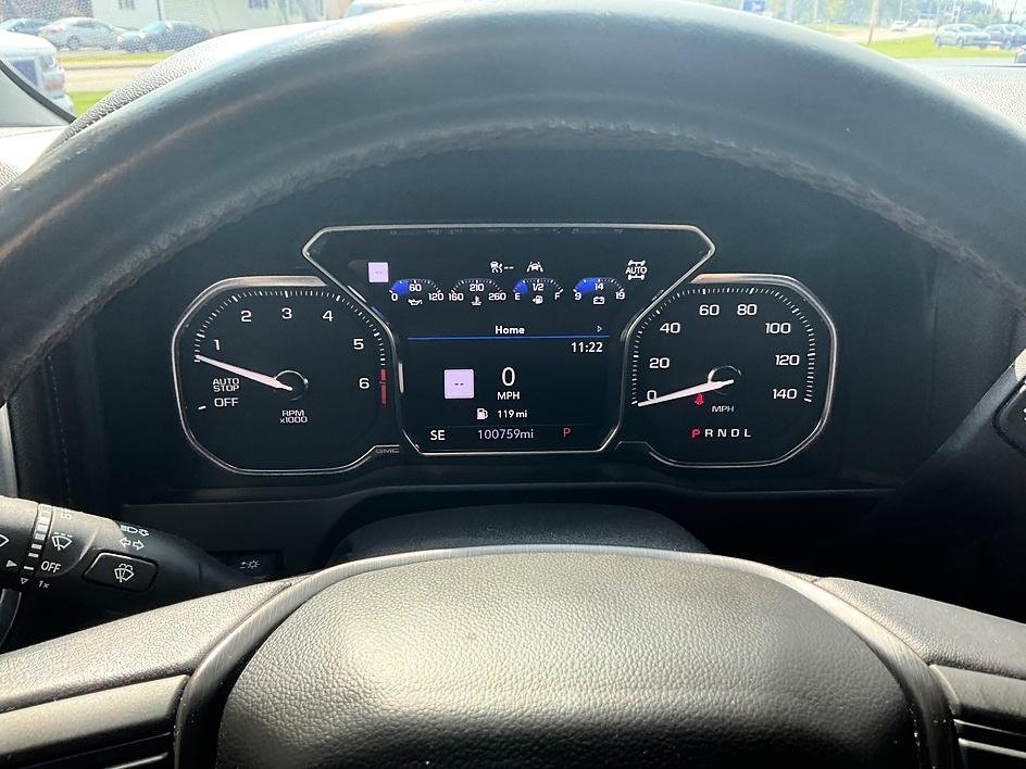 Used 2020 Black GMC AT4 image 20