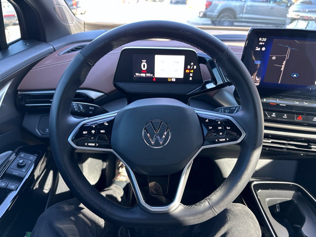 Used 2023 Blue Volkswagen Pro image 29