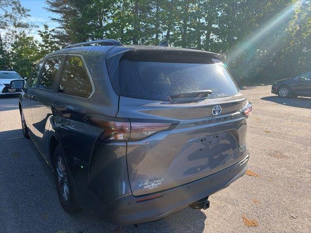 Certified Used 2025 MAGNETIC GRAY MET. Toyota  image 7