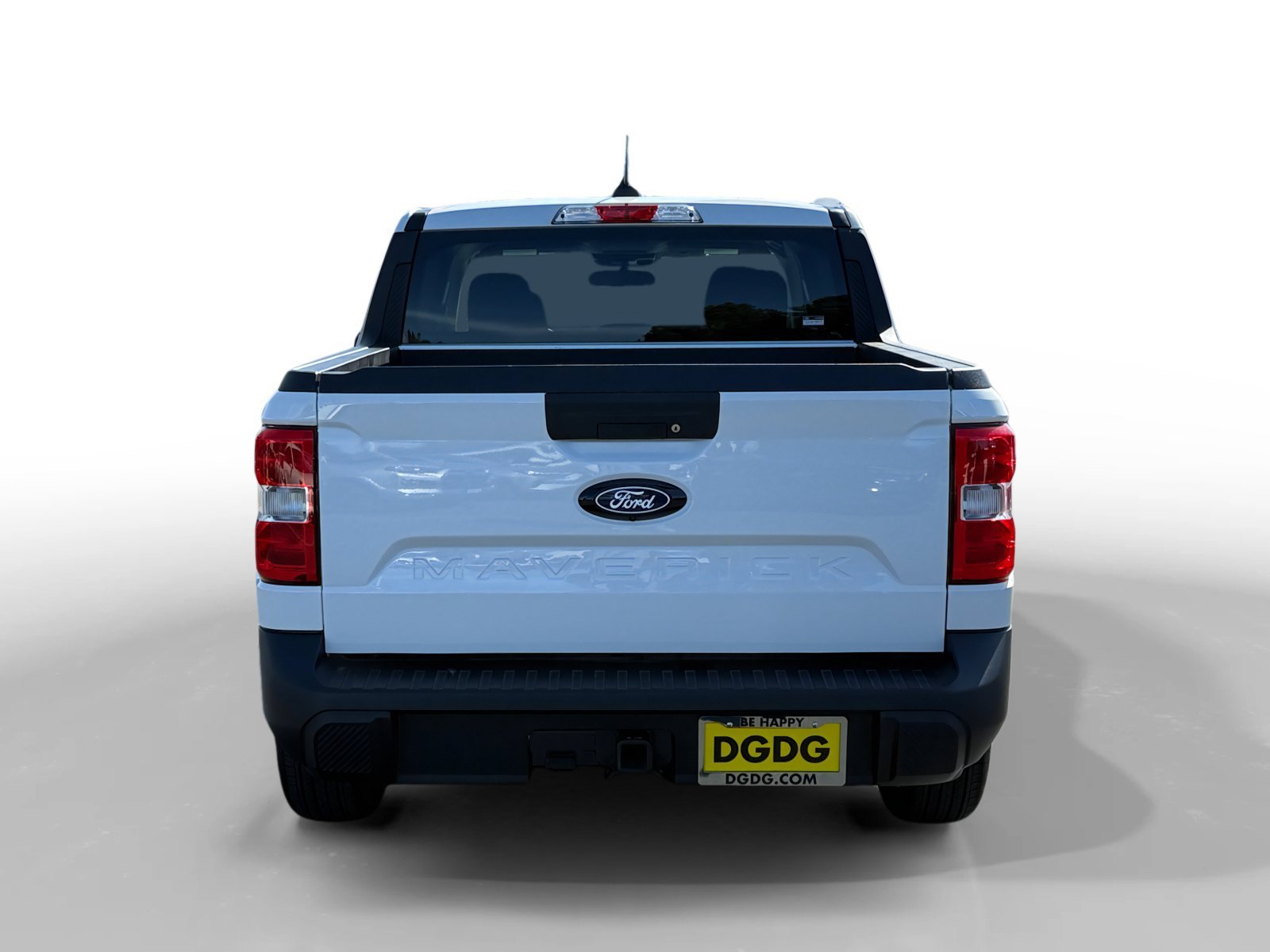 Used 2026 Oxford White Ford XLT image 4