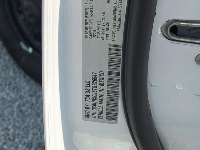 New 2026 Bright White Clear-Coat Exterior Paint RAM Tradesman image 39