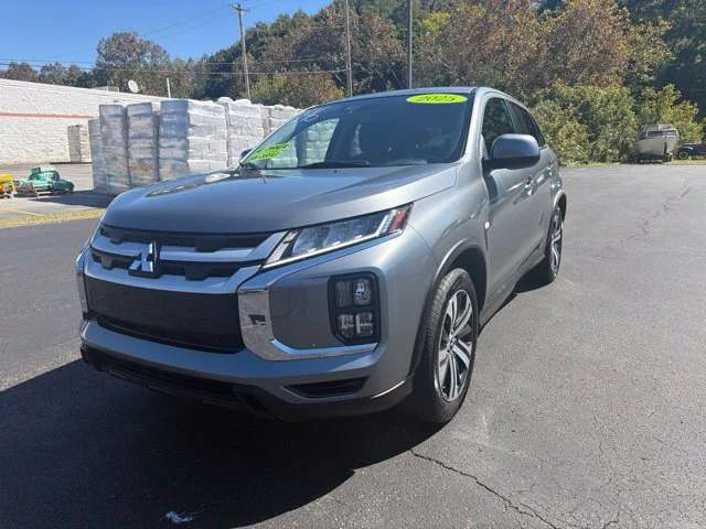 2025 Mitsubishi Outlander Sport S