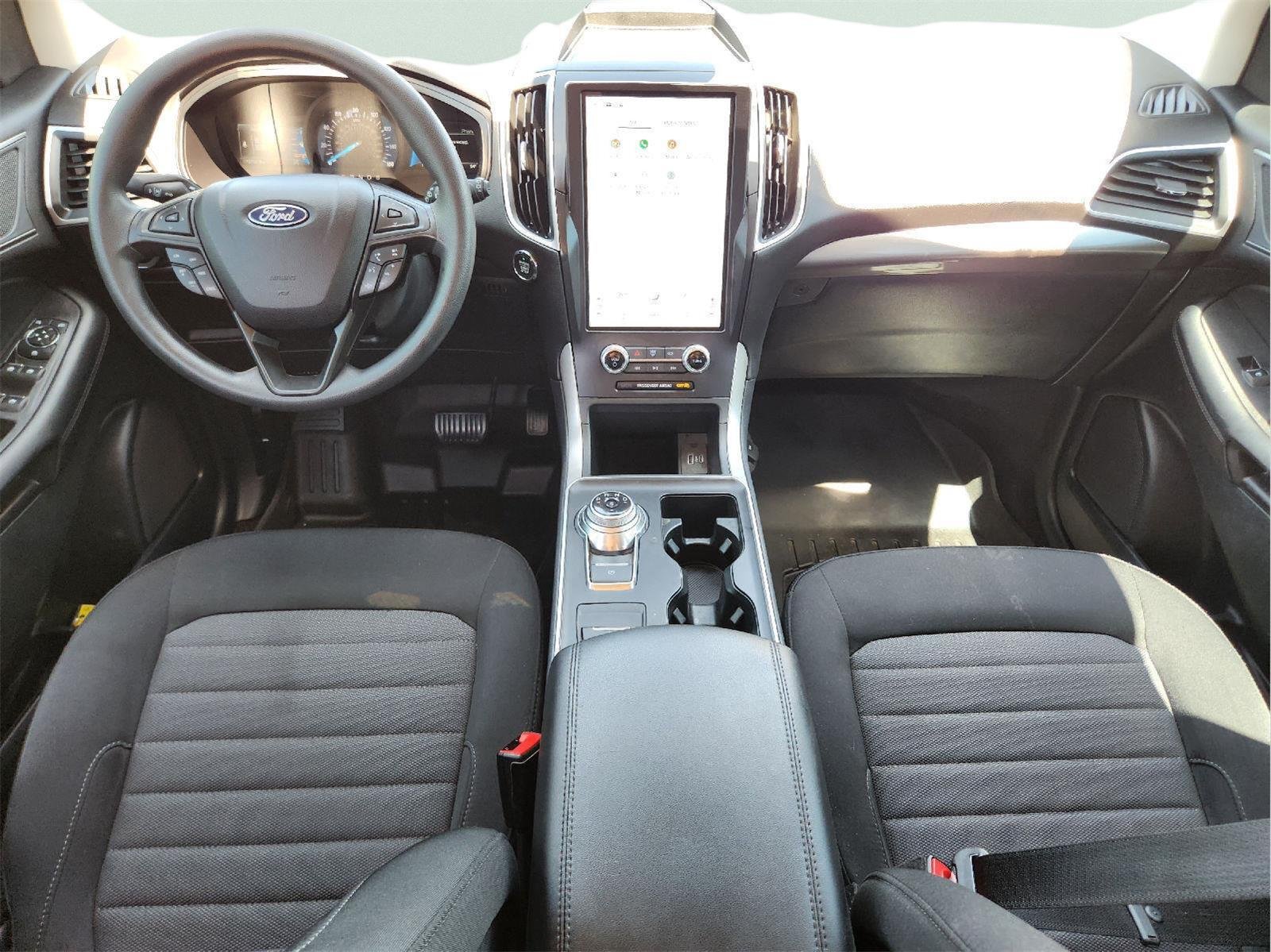 Used 2024 Stone Blue Ford SE image 25