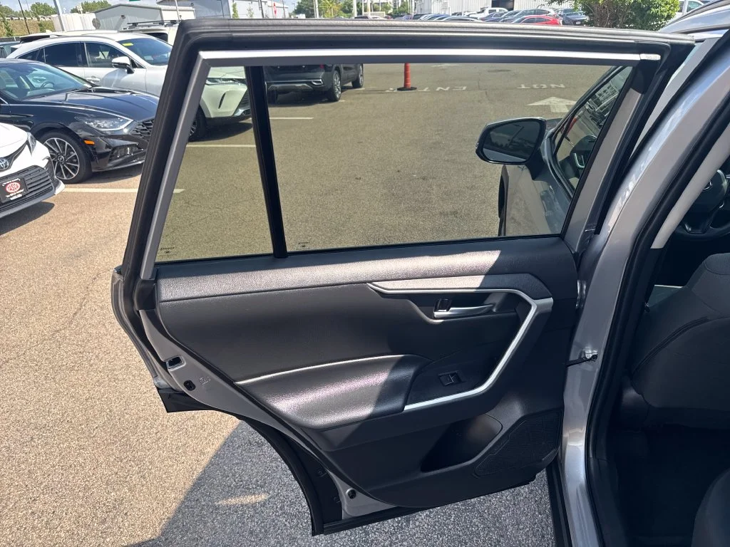 Used 2025 Silver Toyota XLE image 39