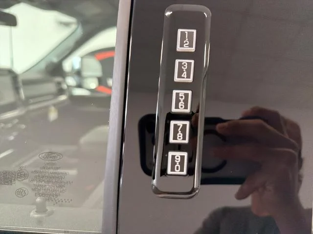 New 2026 Oxford White Ford F-350® Lariat® image 28