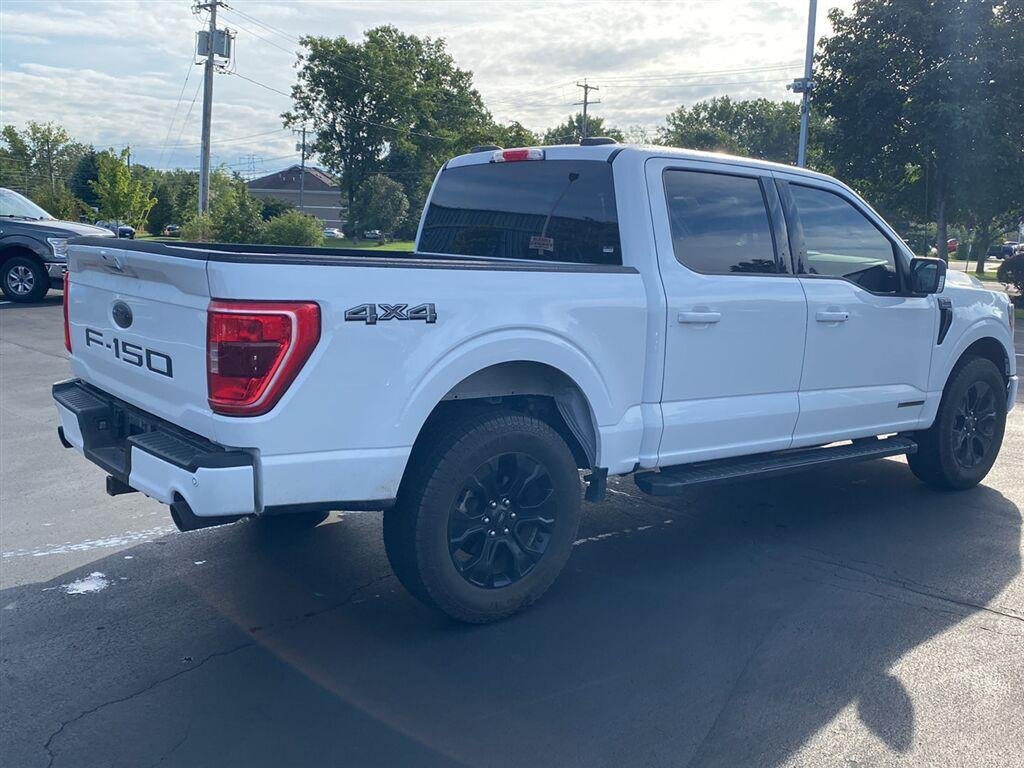 Used 2023 Oxford White Ford XLT image 10