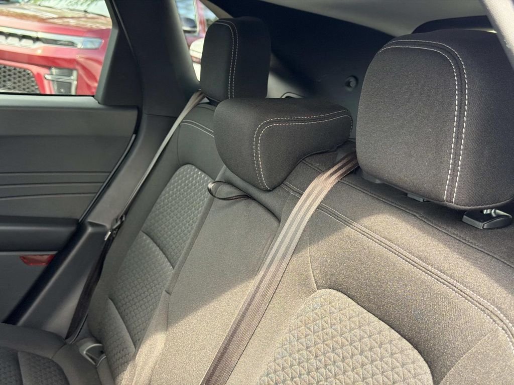Used 2025 Silver Ford Active image 17