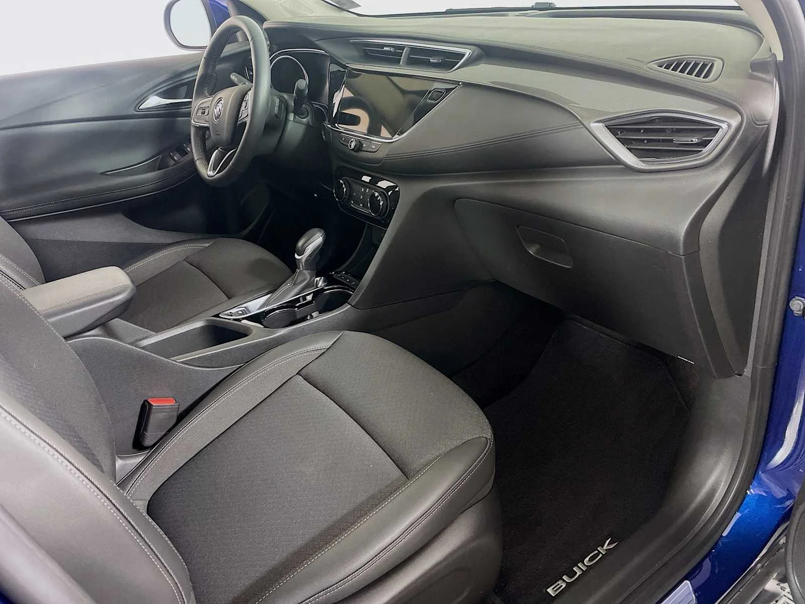 Used 2023 Sapphire Metallic Buick Preferred image 25