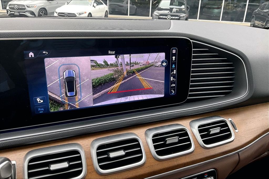 Certified Used 2024  Mercedes-Benz GLE 450 image 10
