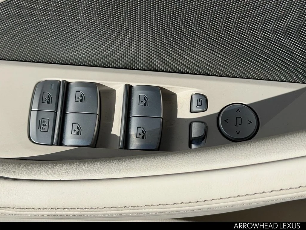 Used 2025 White BMW 840i Gran Coupe image 13