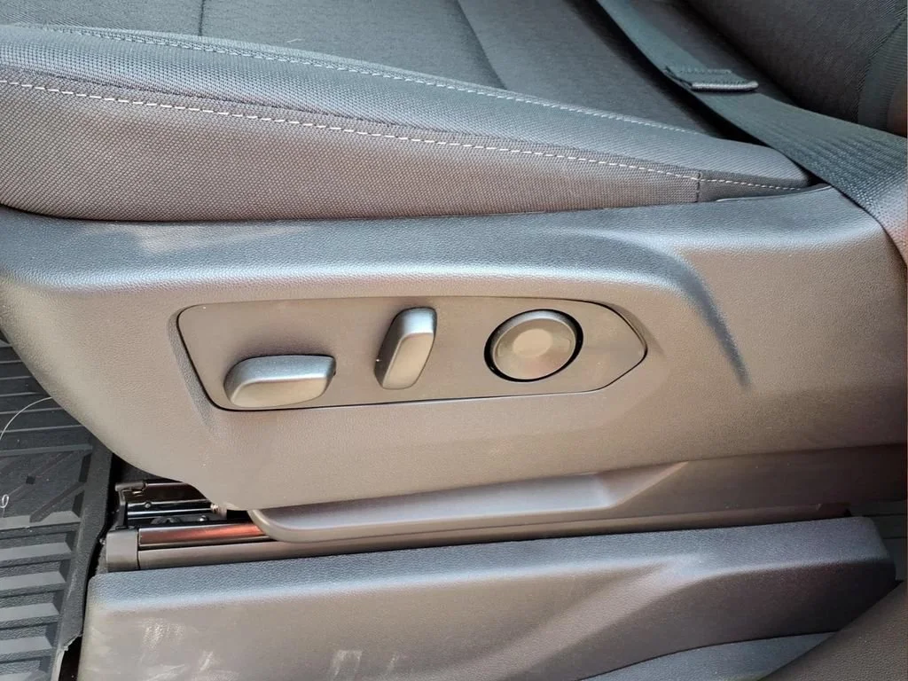 2026 Chevrolet Silverado 1500 RST - Photo 18