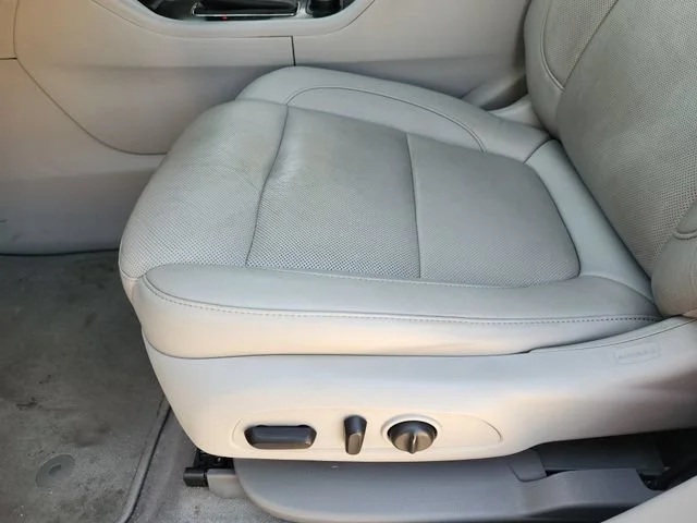 Used 2019 RED QUARTZ TINTCOAT GMC SLT image 24