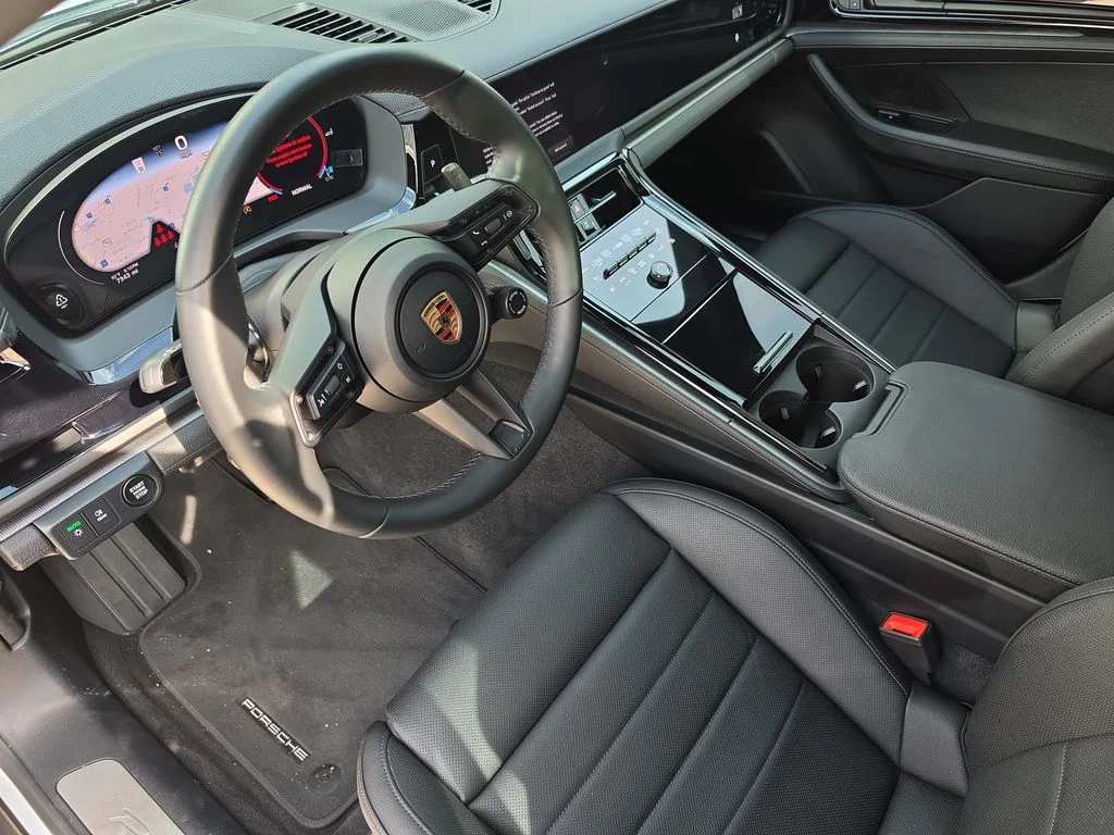 Used 2024 White Porsche 4 image 19