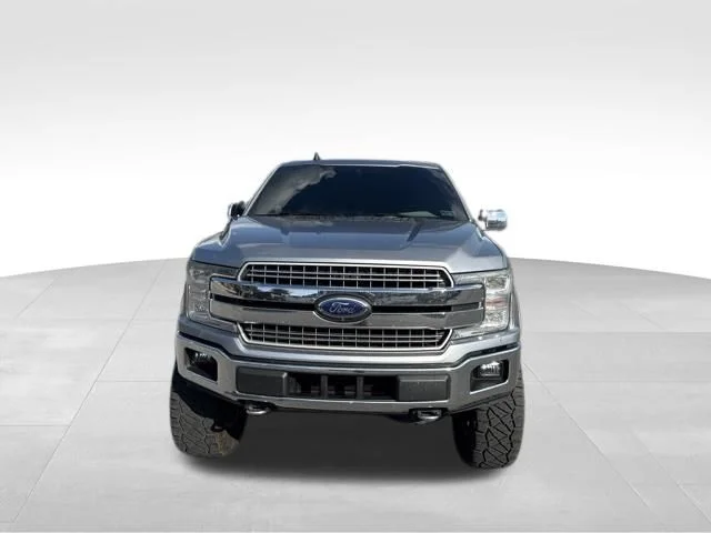 Used 2020 Silver Ford Lariat image 2